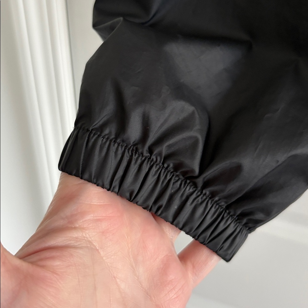 Columbia Black Switchback Packable Jacket Size M - image 4